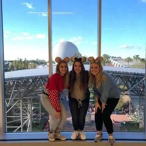 Meet your Posher, Kelly